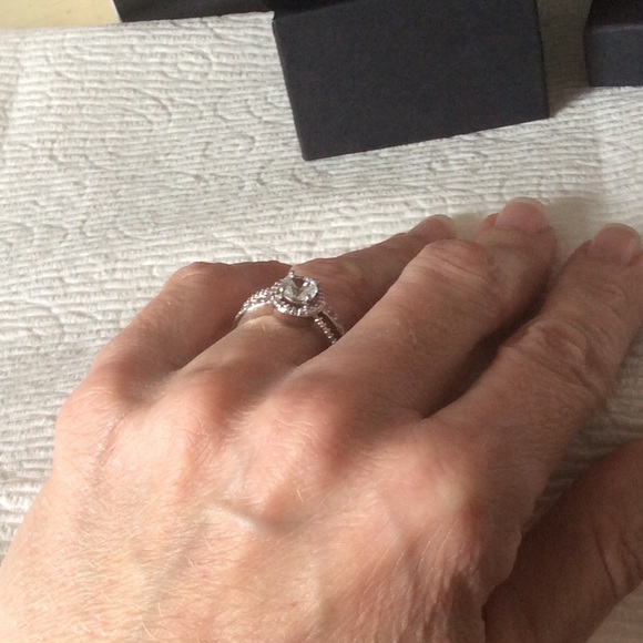 HOLD Kay Jewelers White Sapphire Ring - Picture 8 of 8